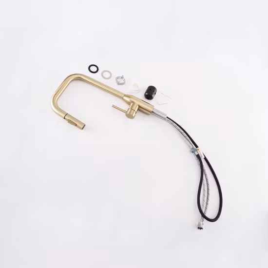 Torneira de pia de cozinha de fábrica de louças sanitárias Torneira de água PVD Champaign Torneira giratória de ouro Torneira de cozinha colocada Upc 304 Torneira misturadora de cozinha de aço inoxidável